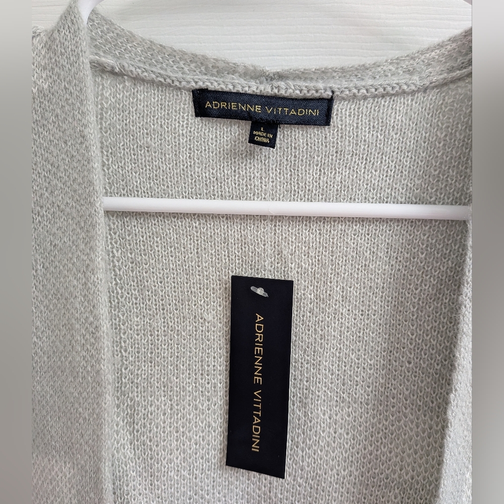 New Adrienne Vittadini Open Front Cardigan Large Fringe Gray‎ Plaid Sweater - Picture 2 of 5